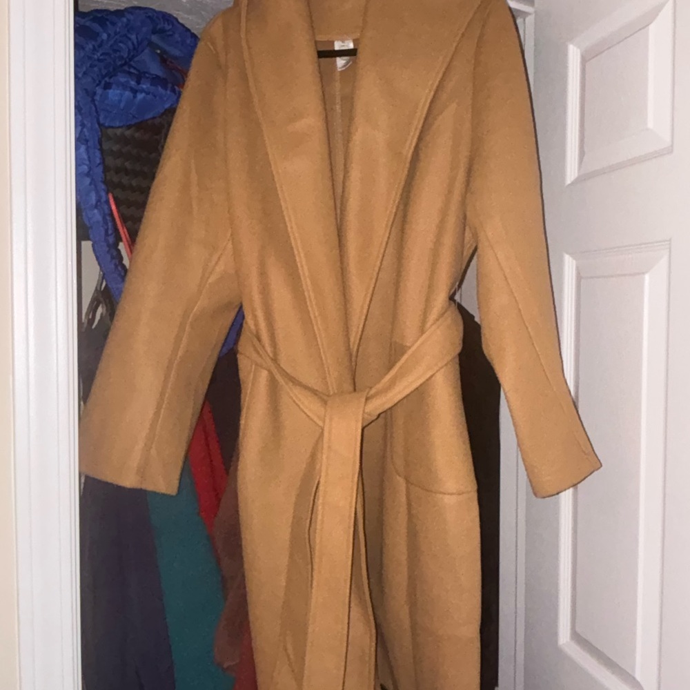 Elegant Tan Trench Coat